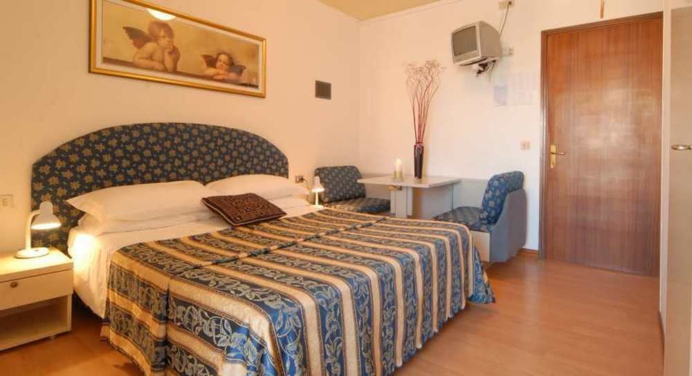 Hotel Amburgo بيبيوني المظهر الخارجي الصورة