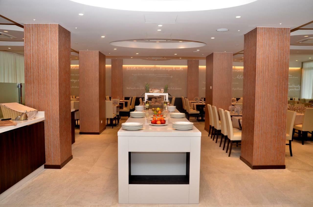 Hotel Amburgo بيبيوني المظهر الخارجي الصورة