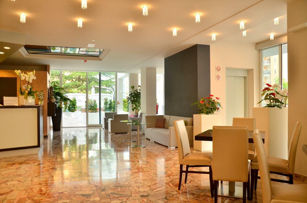Hotel Amburgo بيبيوني المظهر الخارجي الصورة