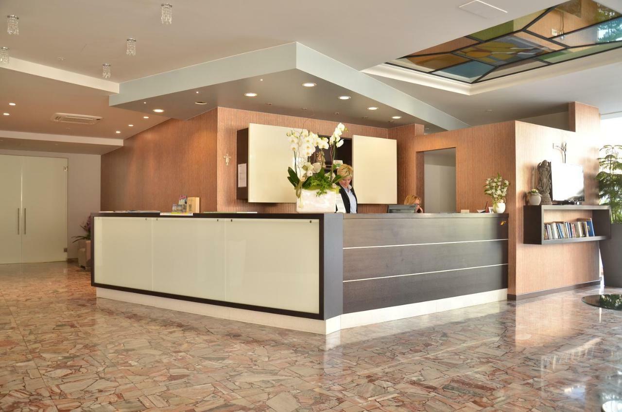 Hotel Amburgo بيبيوني المظهر الخارجي الصورة