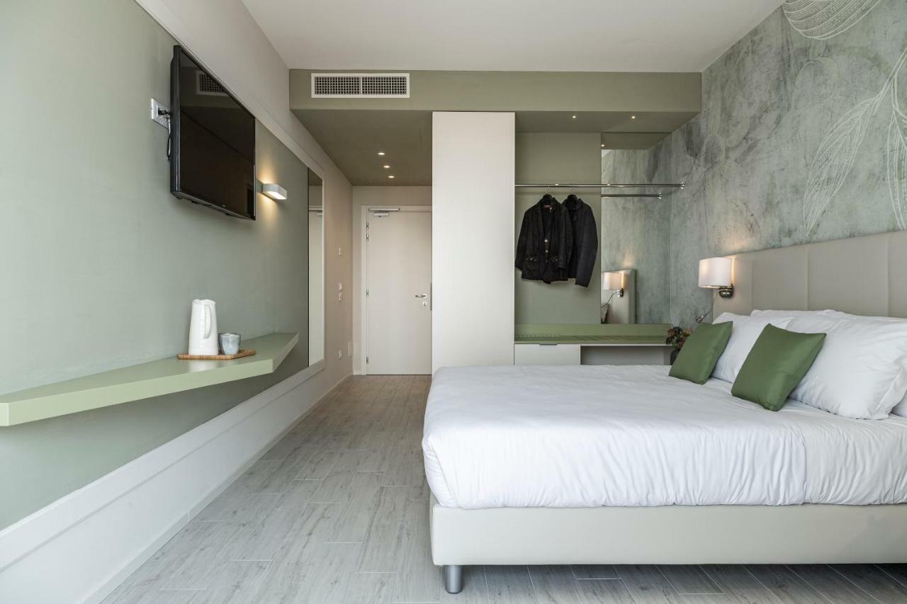 Hotel Amburgo بيبيوني المظهر الخارجي الصورة